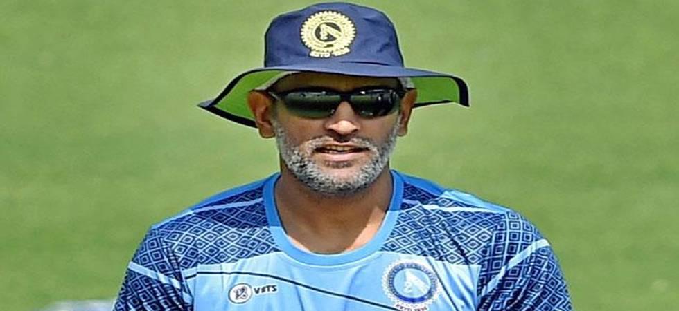 Dhoni_beard.jpg.8864536329f0250f22d850cc7d85e02e.jpg
